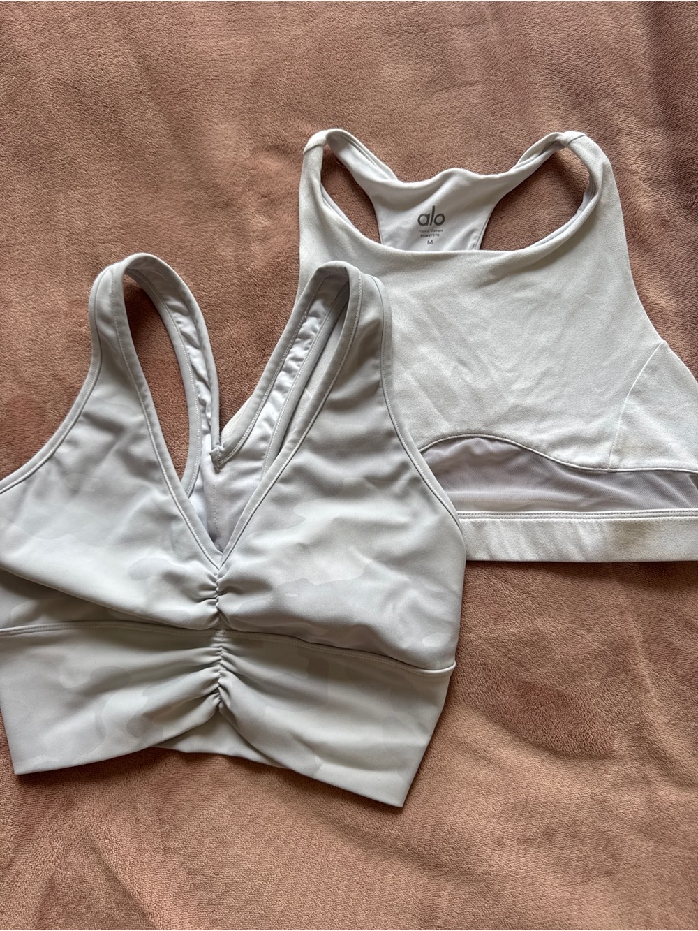 ALO Yoga Light Gray/White Sports Bra Duo